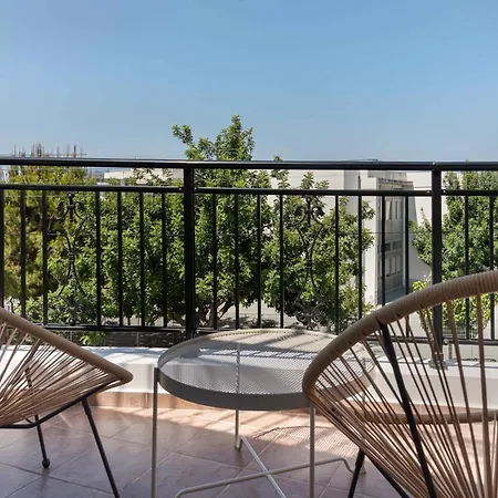 Phaedrus Living Ithaki Gardens Flat